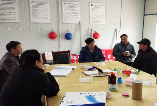 說明: E:\共享文件夾\禾河大道路堤結(jié)合改造工程施工2標(biāo)段\項目進度圖片\領(lǐng)導(dǎo)檢查\2019.2.25水利廳廖瑞釗防汛檢查\未標(biāo)題-2.jpg